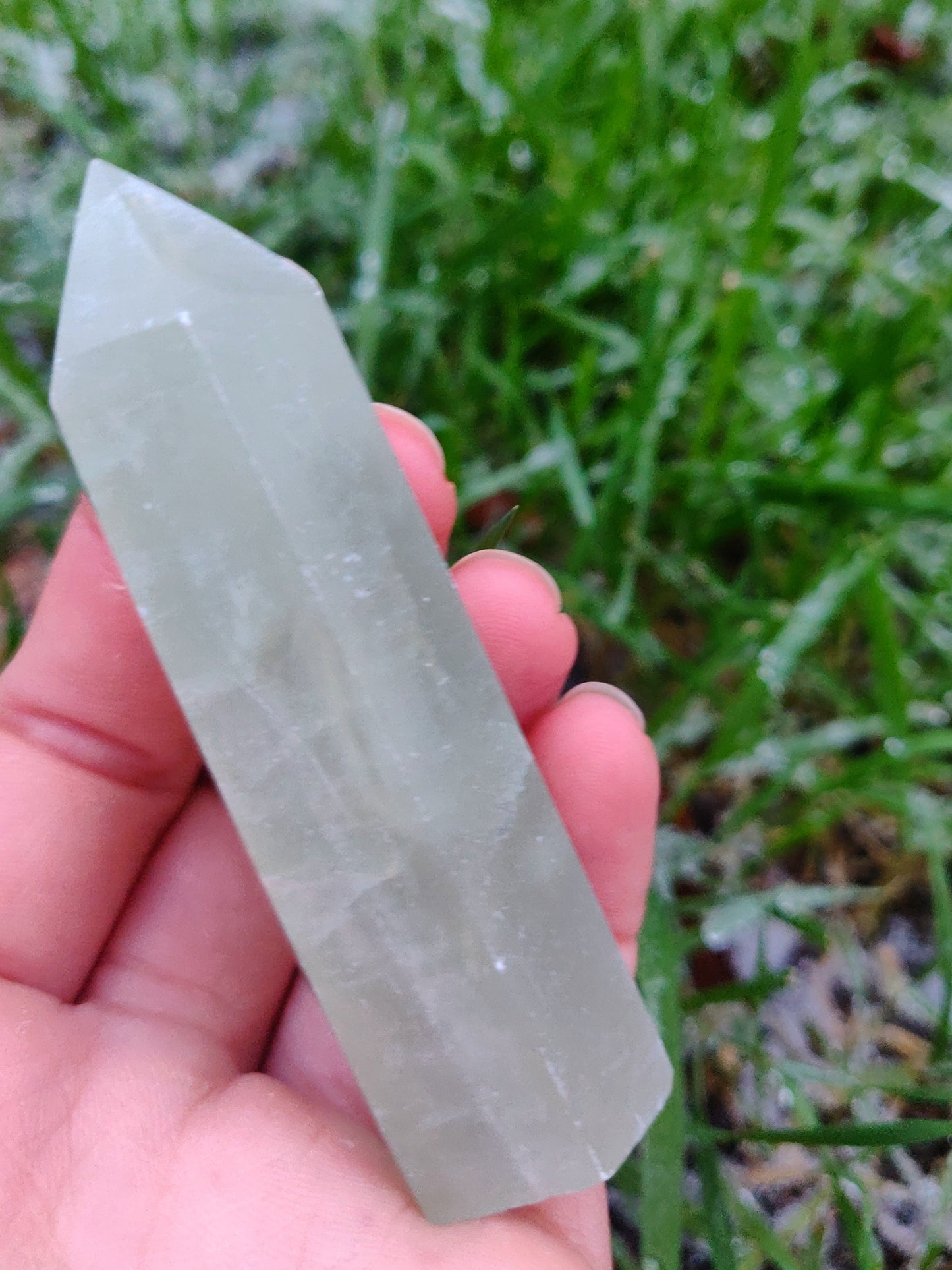 Green Flourite Tower 8cm