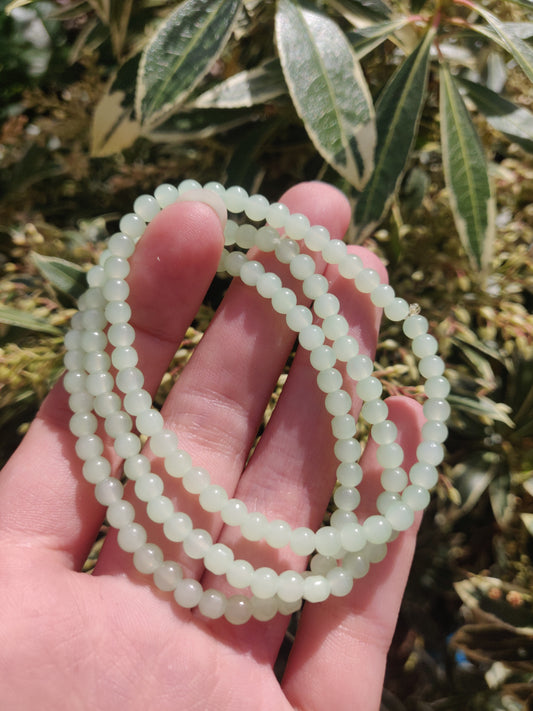 Light Green Aventurine Small Bead Bracelet